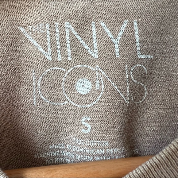 Oversized 80’s Band Mötley Crüe Heavy Metal Unisex Graphic Tee – Size Small - Picture 3 of 4